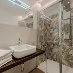 Botanica Apartment *